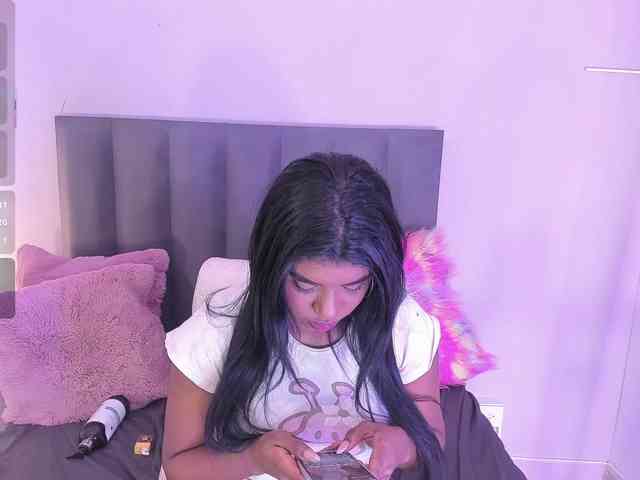 KendraChavezz1 KendraChavezz1