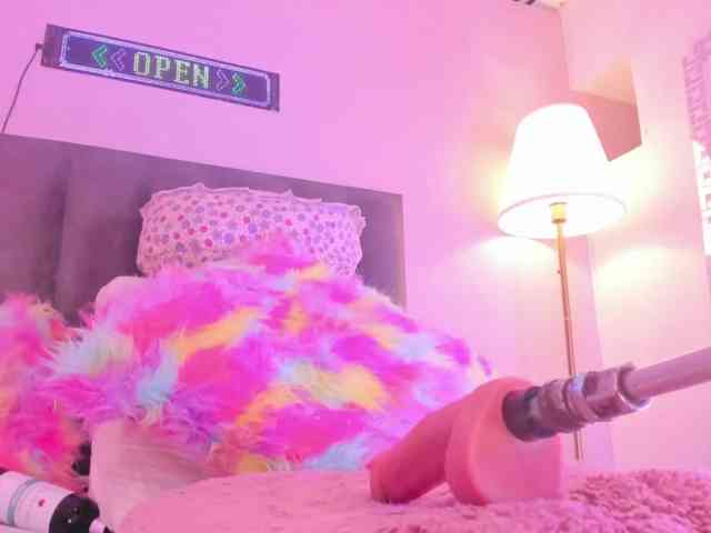 KendraChavezz1 webcam