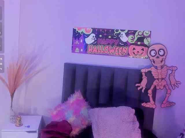 KendraChavezz1 webcam