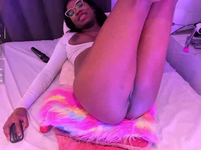 KendraChavezz1 webcam