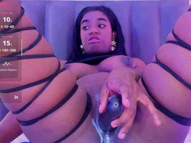 KendraChavezz1 webcam