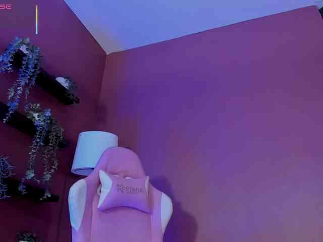 KendraChavezz1 webcam