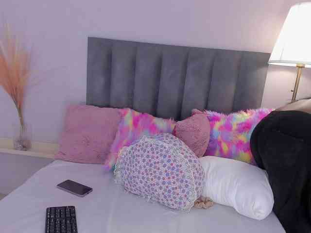 KendraChavezz1 webcam