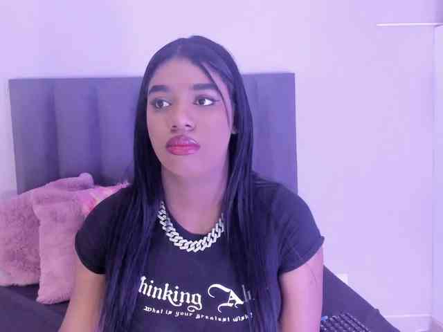 KendraChavezz1 webcam