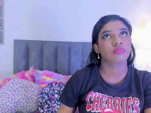 KendraChavezz1 webcam