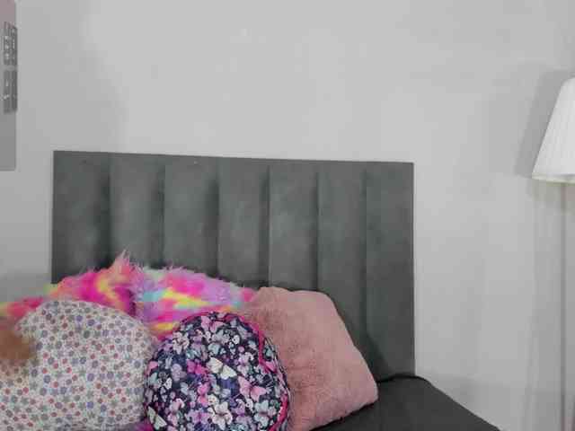 KendraChavezz1 webcam