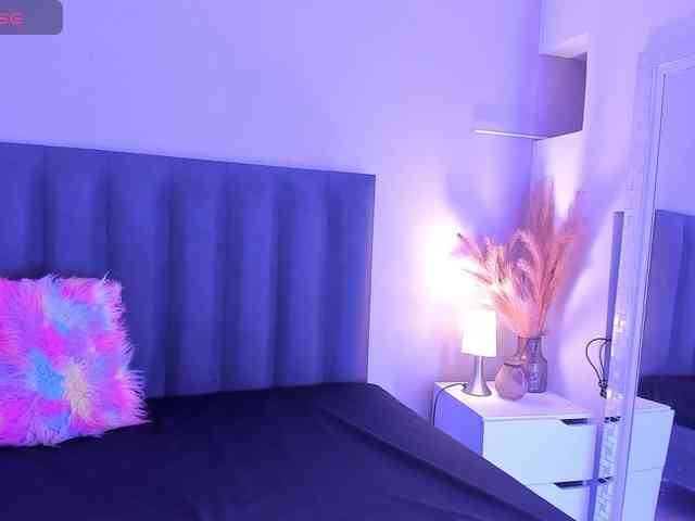 KendraChavezz1 webcam