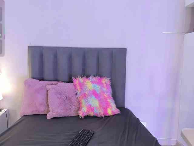 KendraChavezz1 webcam