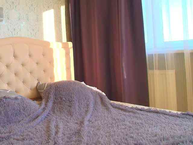 Nikol-Amour webcam