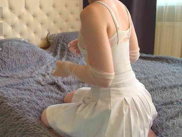 Nikol-Amour webcam