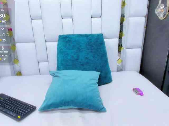 Scarleth-Evans webcam