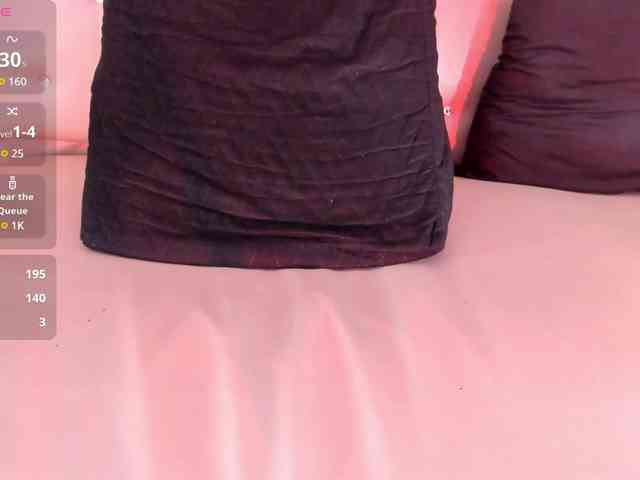 Scarleth-Evans webcam
