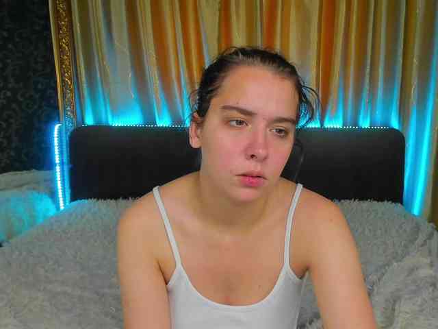 Dominica-Sweety webcam