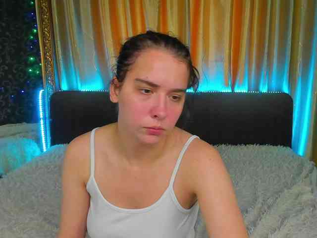 Dominica-Sweety webcam