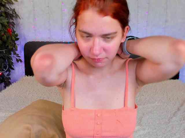 Dominica-Sweety webcam