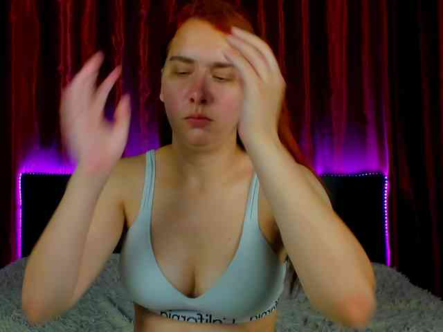 Dominica-Sweety webcam