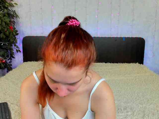 Dominica-Sweety webcam