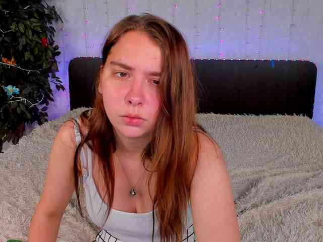 Dominica-Sweety webcam