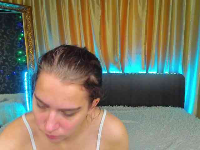 Dominica-Sweety webcam