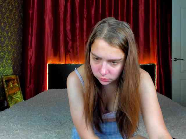 Dominica-Sweety webcam