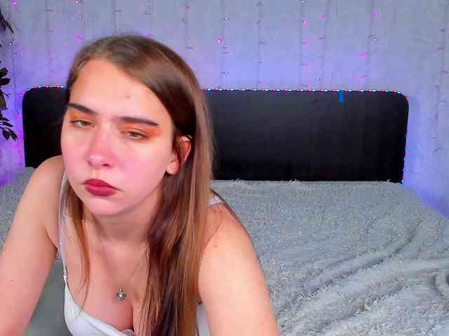 Dominica-Sweety webcam