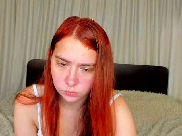 Dominica-Sweety webcam
