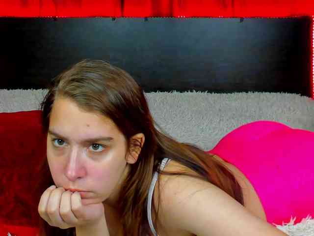 Dominica-Sweety webcam