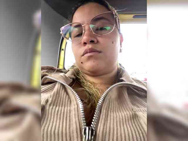 Lilibeth96 Live Webcam on BongaCams
