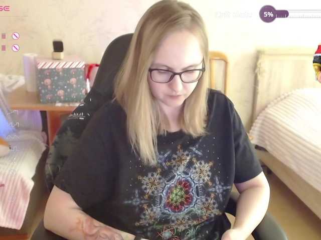 agathamott's BongaCams show and profile