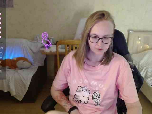 agathamott webcam
