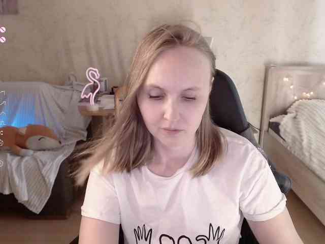 agathamott webcam