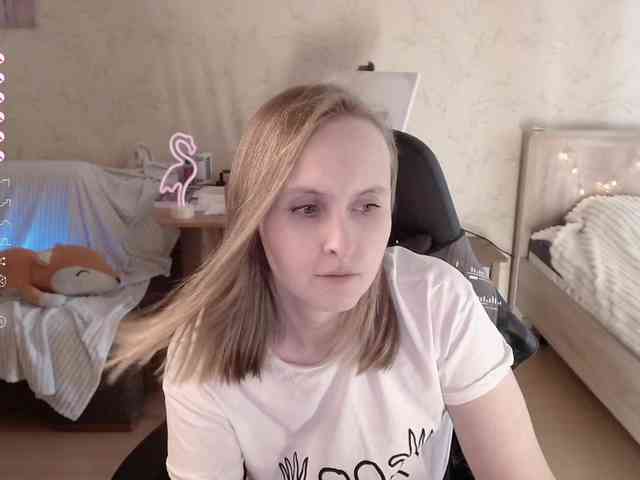 agathamott webcam