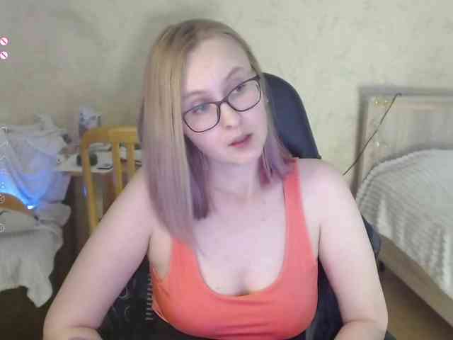 agathamott webcam