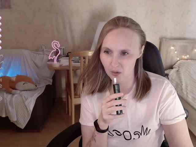 agathamott webcam