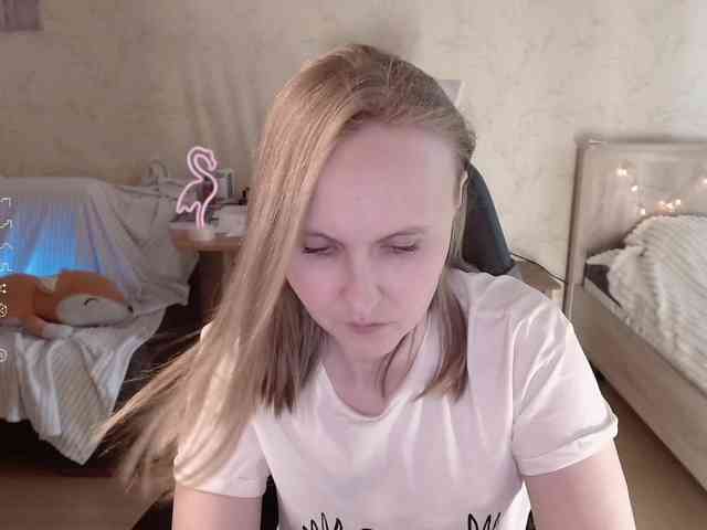agathamott webcam