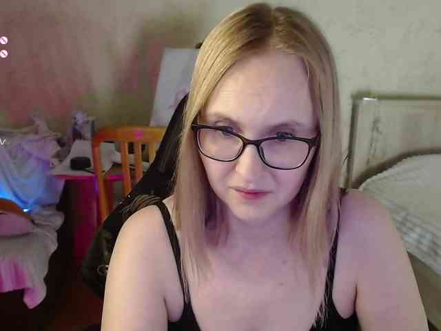 agathamott webcam