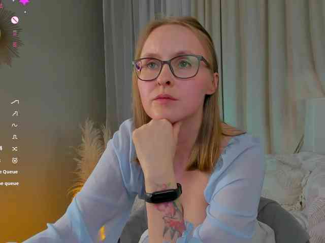 agathamott webcam