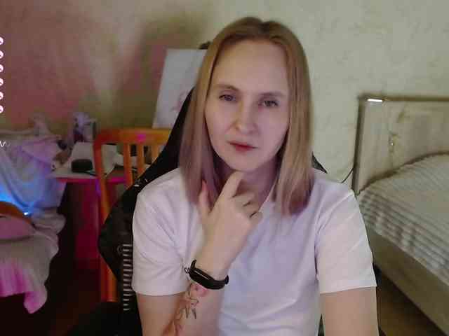 agathamott webcam