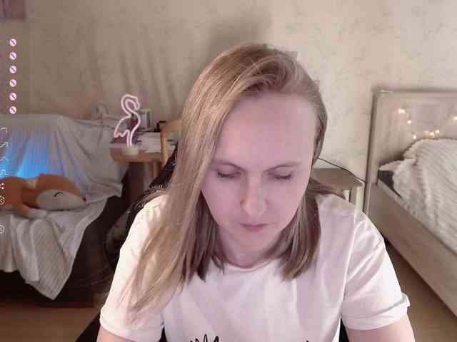 agathamott webcam