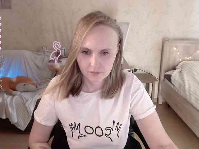 agathamott webcam