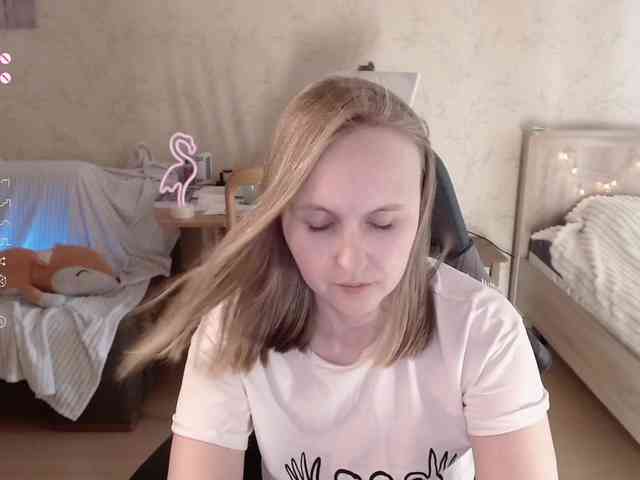 agathamott webcam