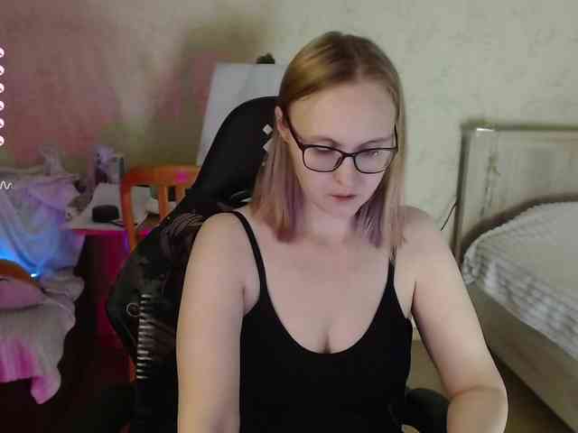 agathamott webcam