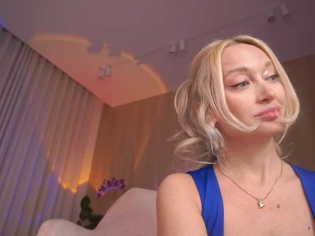 go to chat with Sonya-reallsugar