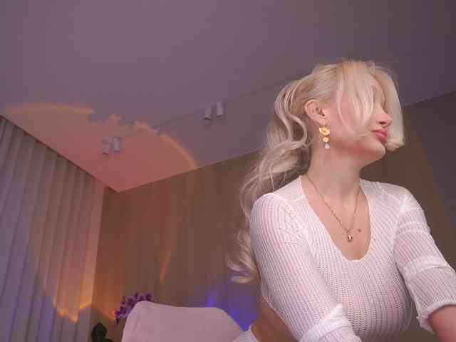 Sonya-reallsugar webcam