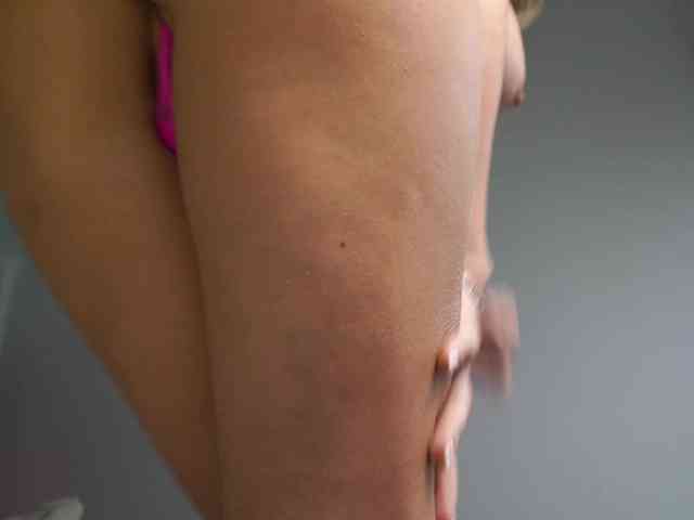 Sonya-reallsugar's webcam live show