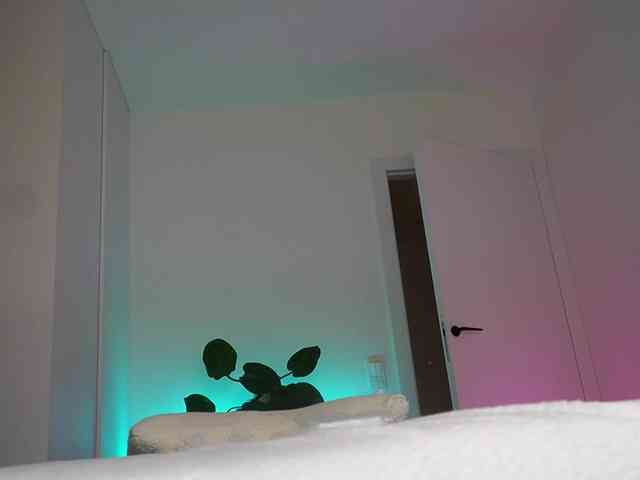 Sonya-reallsugar's webcam live show
