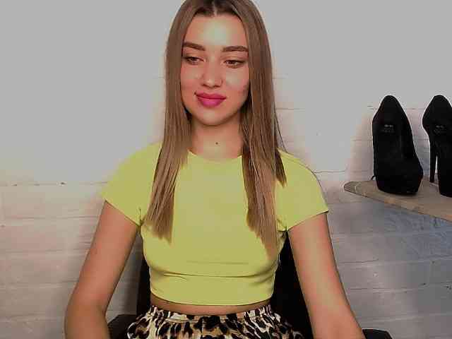 MaryamX webcam