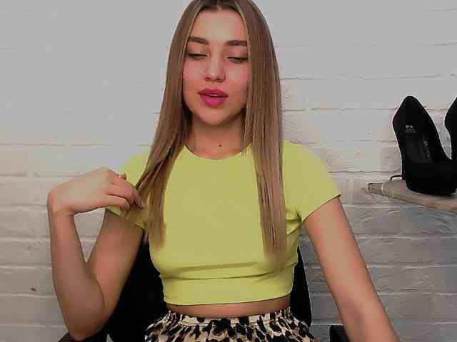 MaryamX webcam