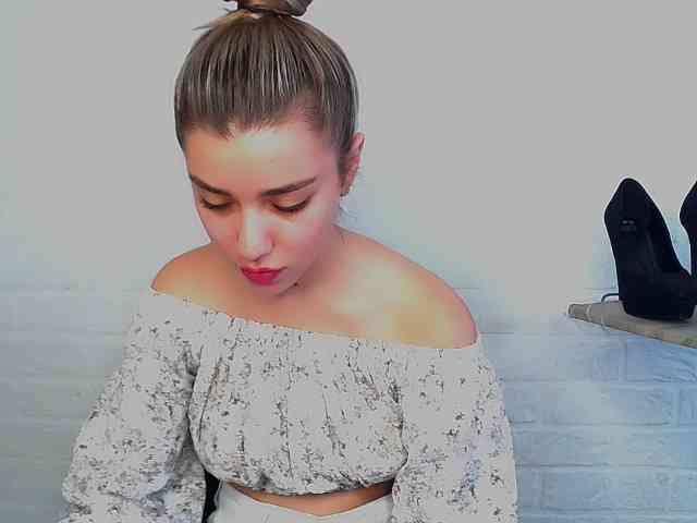 MaryamX webcam