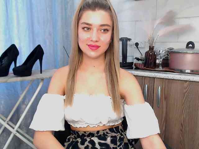 MaryamX webcam